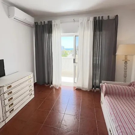 Paraiso Da Rocha By Amcf *